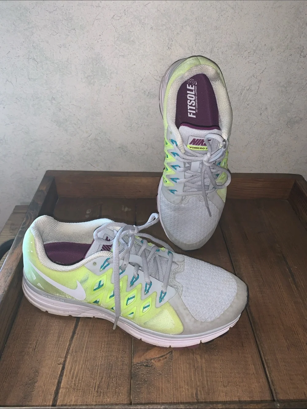 Nike lightweight women’s
